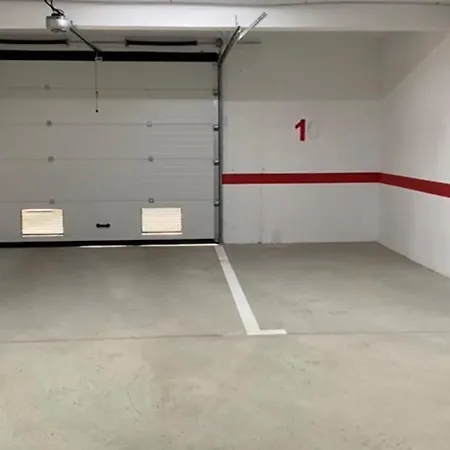 Monte Laa -moderan Sa Garazom 900 M Od Centra ,kod Hotela Tornik *